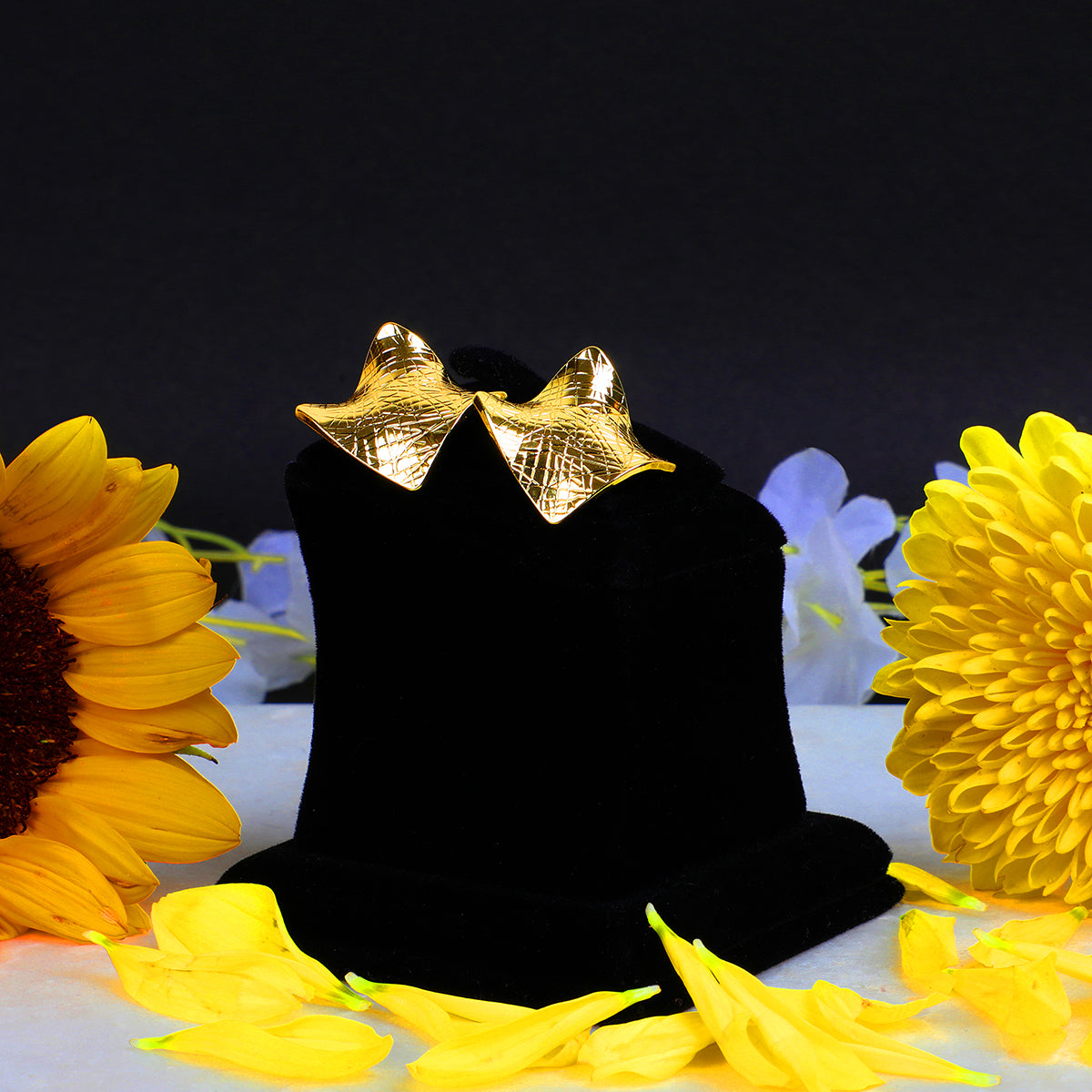 Square chunky earrings